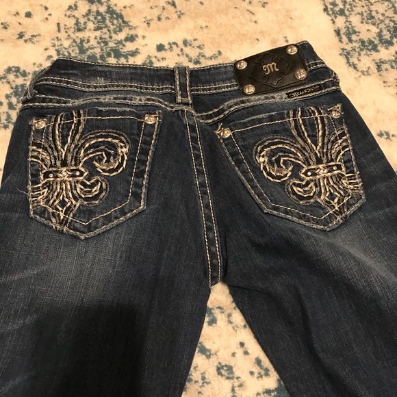 SOLD - Picture 3 of 4